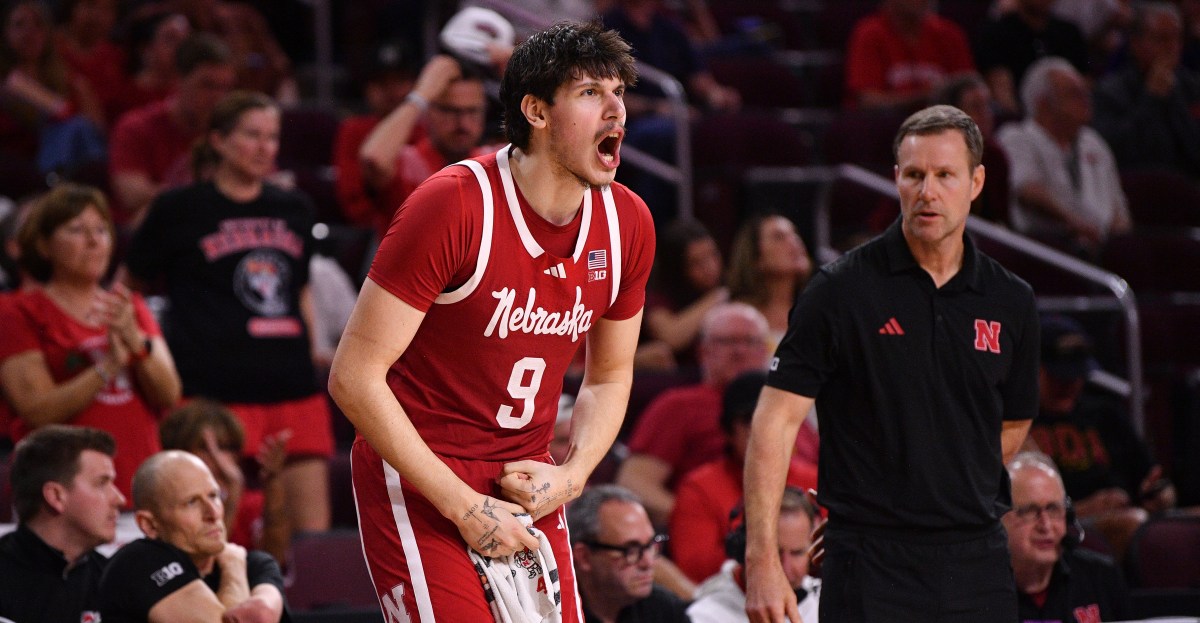 Hoiberg's Pacemaker & Sandfort Chants: Iowa-Nebraska Rematch